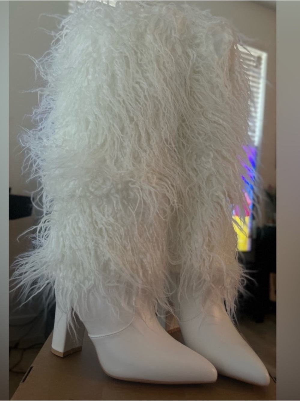 White Faux Fur Fringe Boots please read the description - Picture 3 of 3